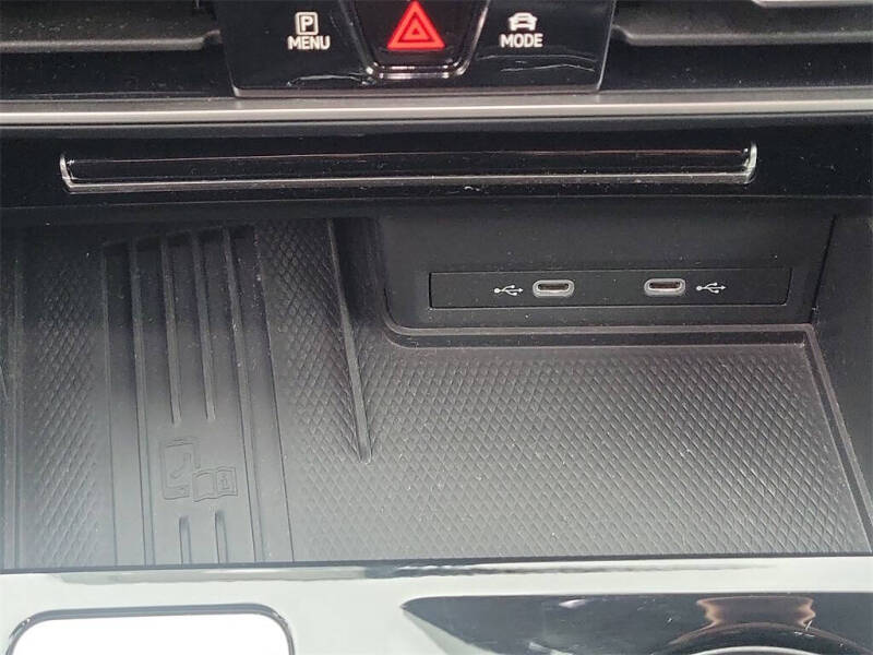 2025 Volkswagen Atlas SE