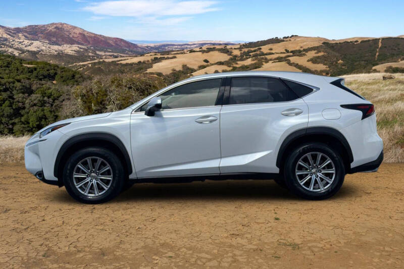 2017 Lexus NX 200t