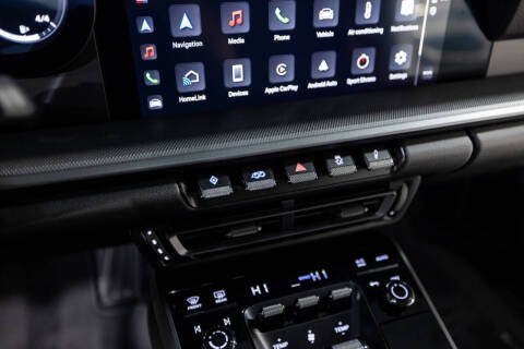 2022 Porsche 911 Carrera