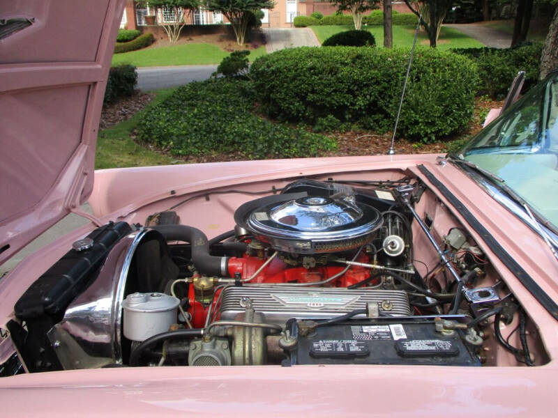 1957 Ford Thunderbird