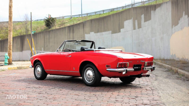 1973 FIAT 124 Spider