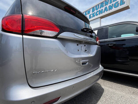 2017 Chrysler Pacifica Touring