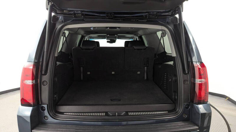 2020 Chevrolet Suburban LT