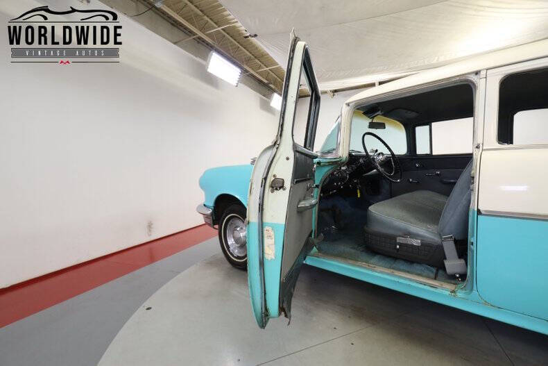 1955 Pontiac Chieftain