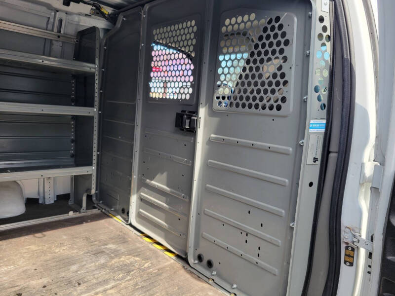 2019 Chevrolet Express 2500