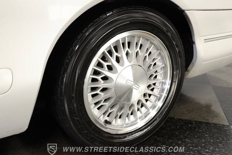 1994 Lincoln Mark VIII