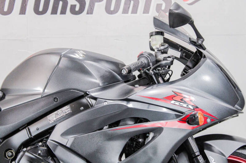 2017 Suzuki GSX-R1000