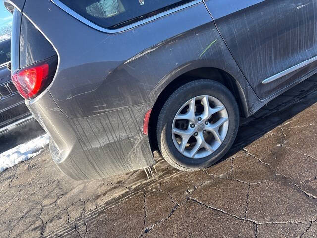 2018 Chrysler Pacifica Touring L Plus