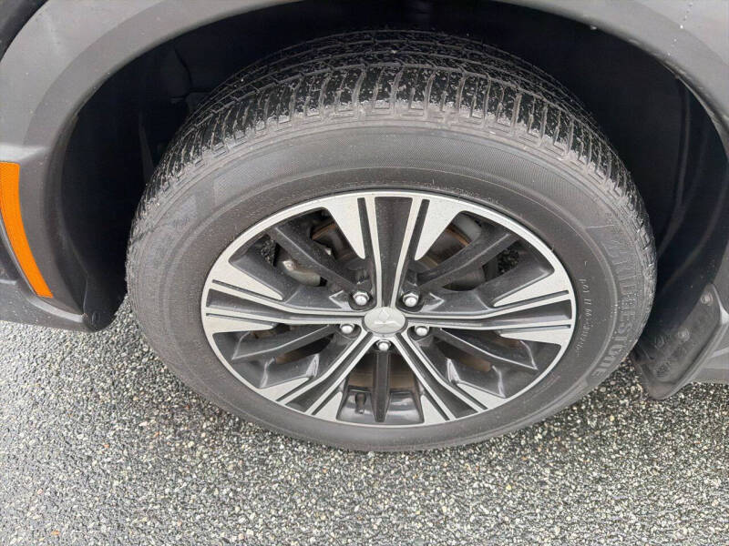 2022 Mitsubishi Eclipse Cross SE