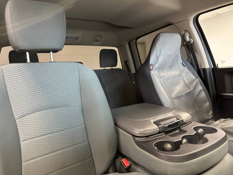 2016 RAM 1500 Express