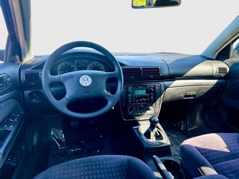 2003 Volkswagen Passat GL