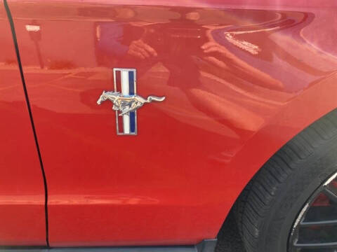 2012 Ford Mustang V6 Premium