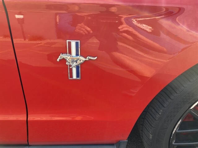 2012 Ford Mustang V6 Premium