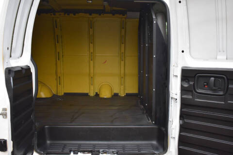 2021 GMC Savana 2500