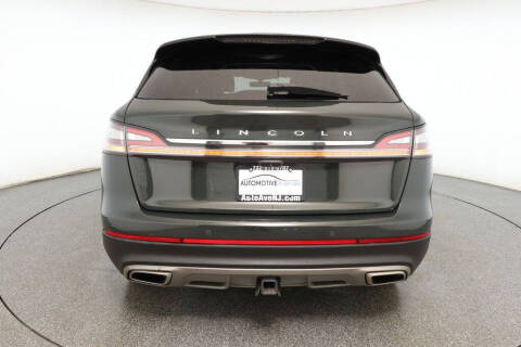 2022 Lincoln Nautilus Reserve