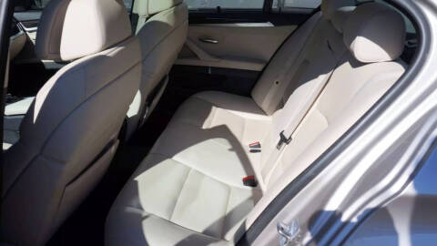 2011 BMW 5 Series 550i xDrive