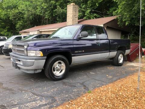 1999 Dodge Ram Pickup 1500 for sale at Butler's Automotive in Henderson KY