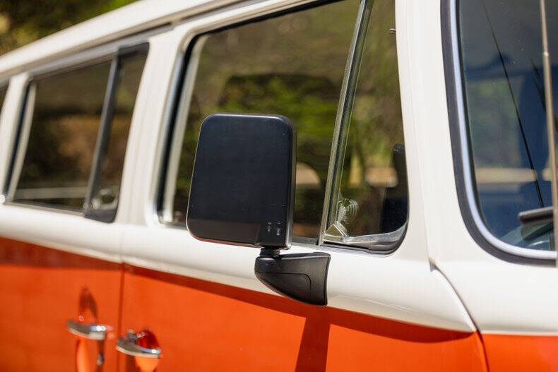 1975 Volkswagen Type 2
