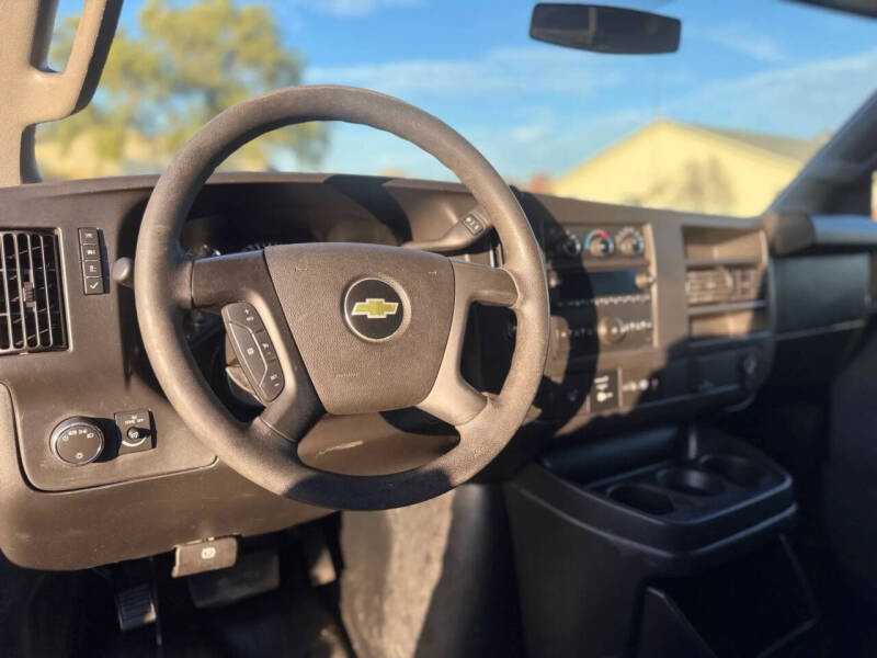 2016 Chevrolet Express LS 3500