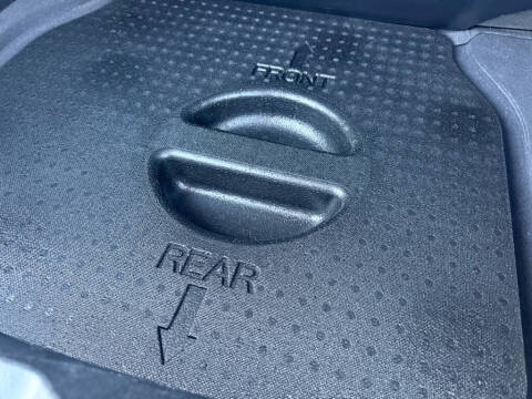 2009 Nissan Versa 1.8 S