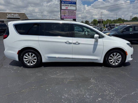 2017 Chrysler Pacifica Touring Plus