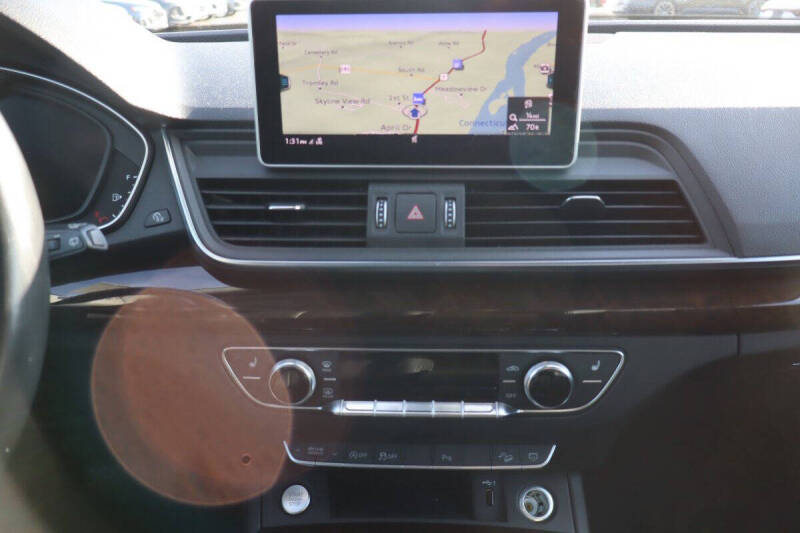 2019 Audi Q5 quattro Premium Plus 45 TFSI