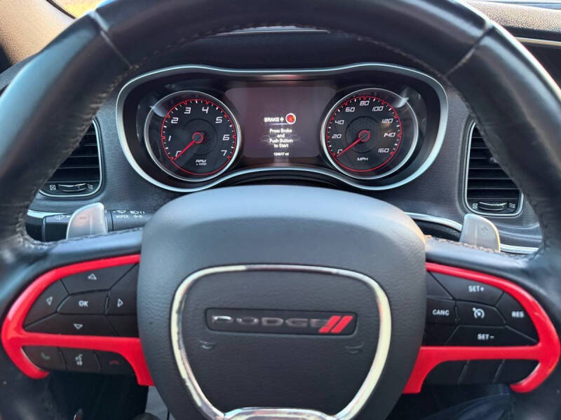 2017 Dodge Charger SXT