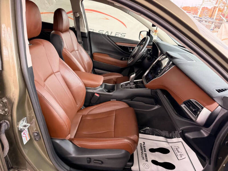 2020 Subaru Outback Touring XT