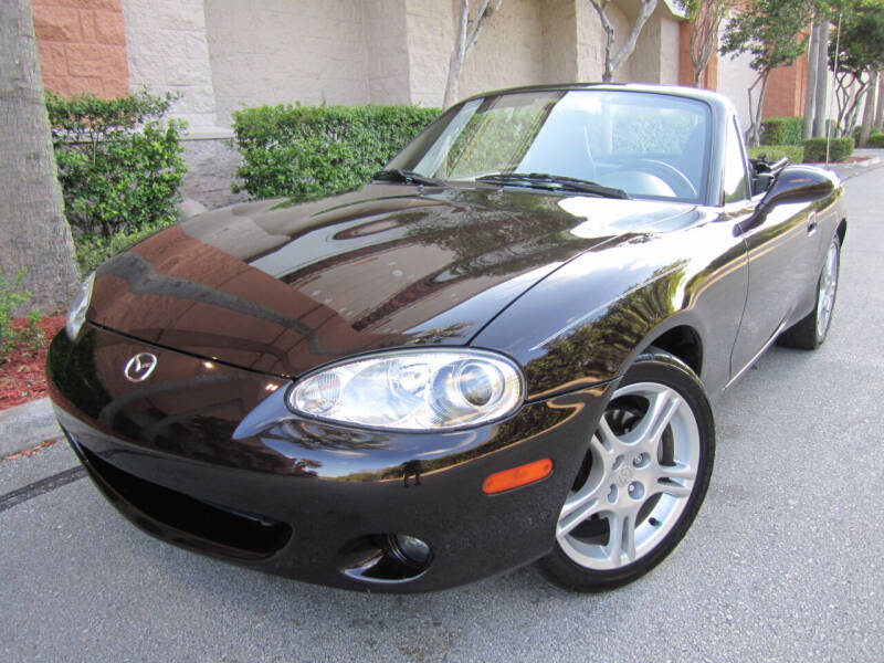 2004 Mazda MX-5 Miata for sale at City Imports LLC in West Palm Beach FL