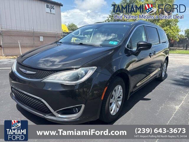 2020 Chrysler Pacifica Touring L
