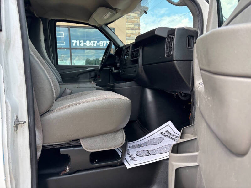 2012 Chevrolet Express 2500