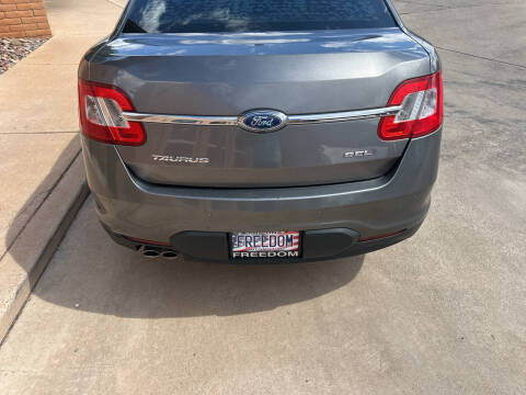 2011 Ford Taurus SEL