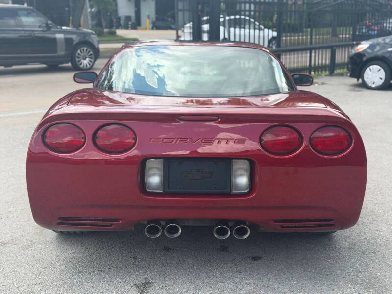 2004 Chevrolet Corvette
