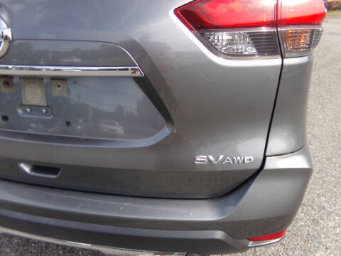 2017 Nissan Rogue SV