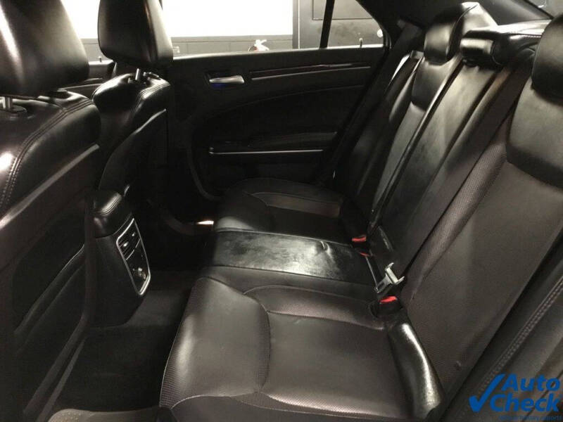 2012 Chrysler 300 C