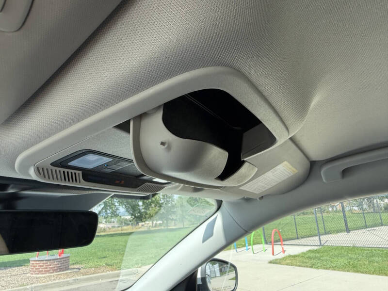 2021 Ford Mustang Mach-E Select