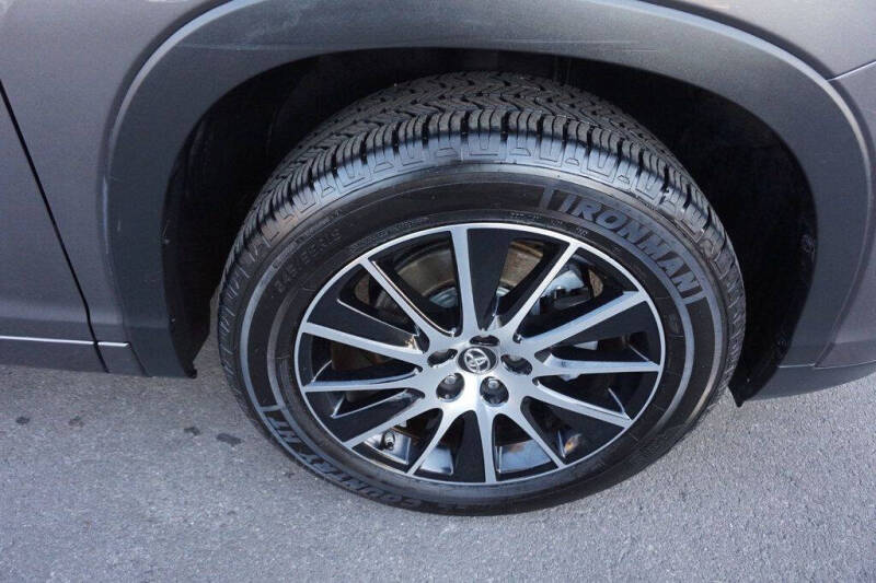 2017 Toyota Highlander