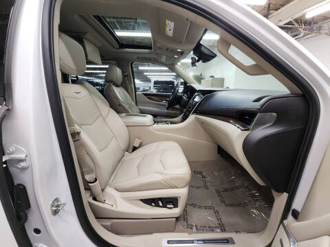 2020 Cadillac Escalade ESV Premium Luxury