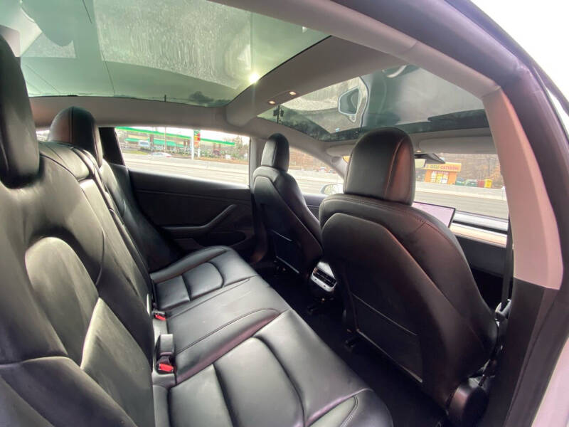 2019 Tesla Model 3 Standard Range Plus