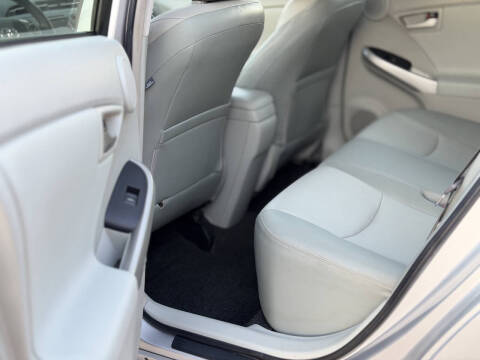 2013 Toyota Prius Four