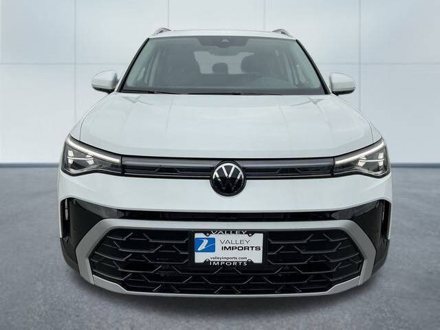 2025 Volkswagen Taos SEL 4Motion