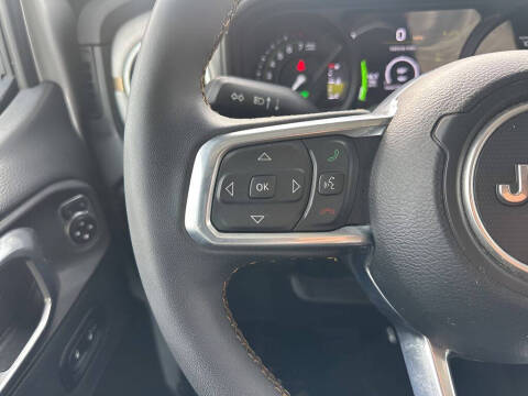 2024 Jeep Wrangler Sahara 4xe