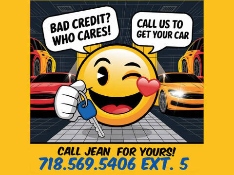 2011 Hyundai Santa Fe for sale at AUTOFYND in Elmont NY