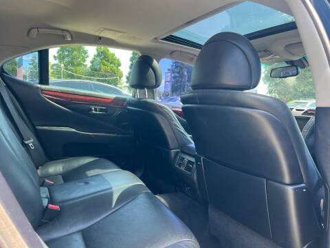 2008 Lexus LS 460