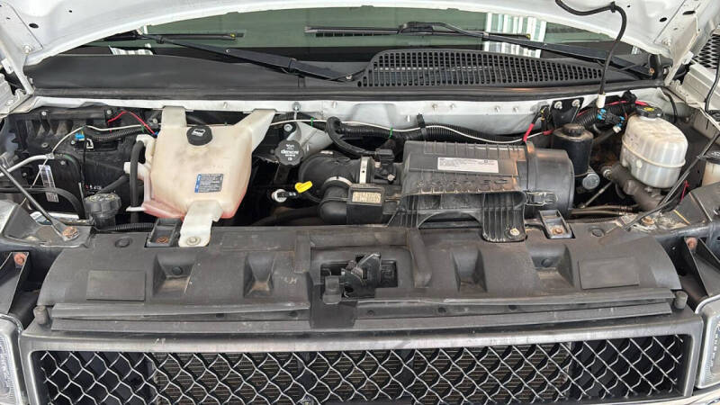 2018 Chevrolet Express LT 2500