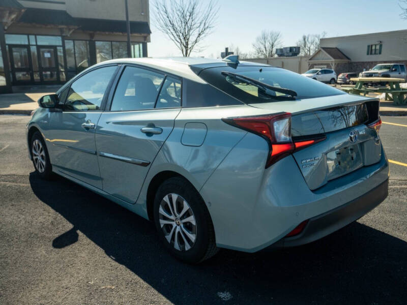 2020 Toyota Prius LE AWD-e