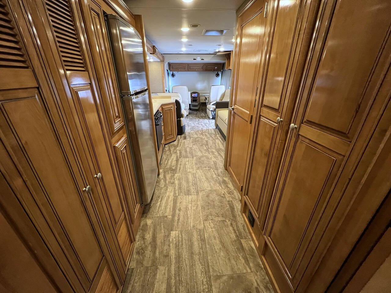 2016 Thor Motor Coach Palazzo for sale at Simple Car Company in Oak Harbor, WA