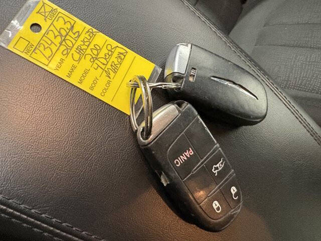 2015 Chrysler 200 Limited