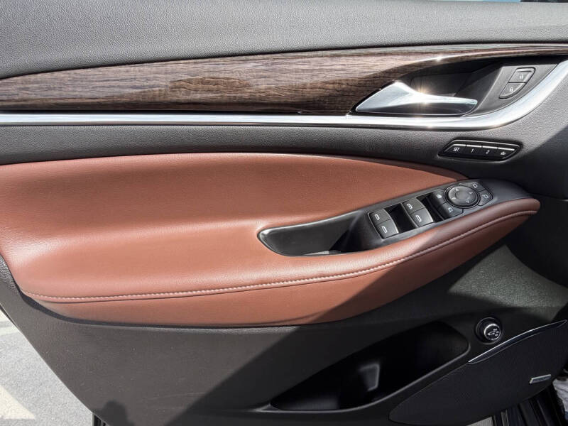 2018 Buick Enclave Avenir