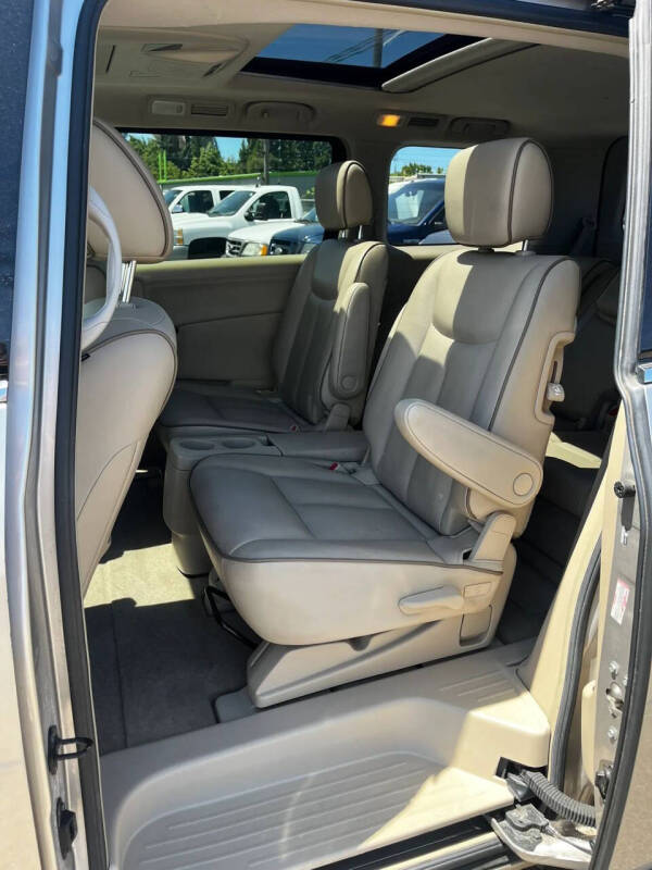 2012 Nissan Quest